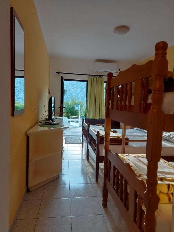 Apartment Cizek Kotor Zimmer foto